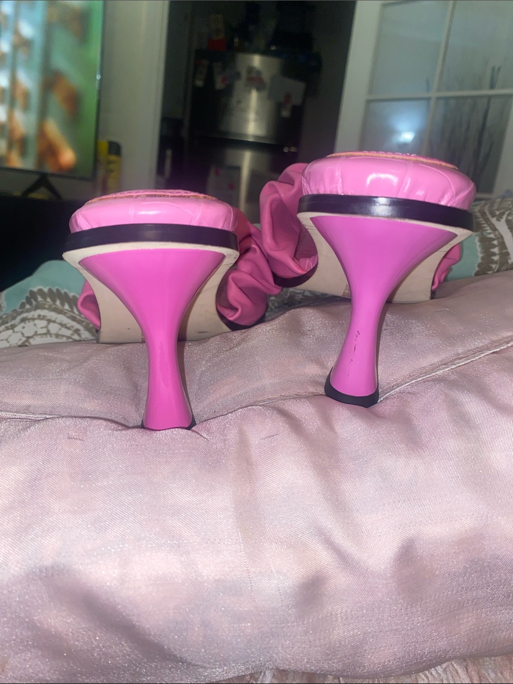Circus by Sam Edelman Pink Ruched Slide Mules - Picture 9 of 10